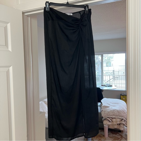 Reformation Sophia Skirt - Picture 2 of 2